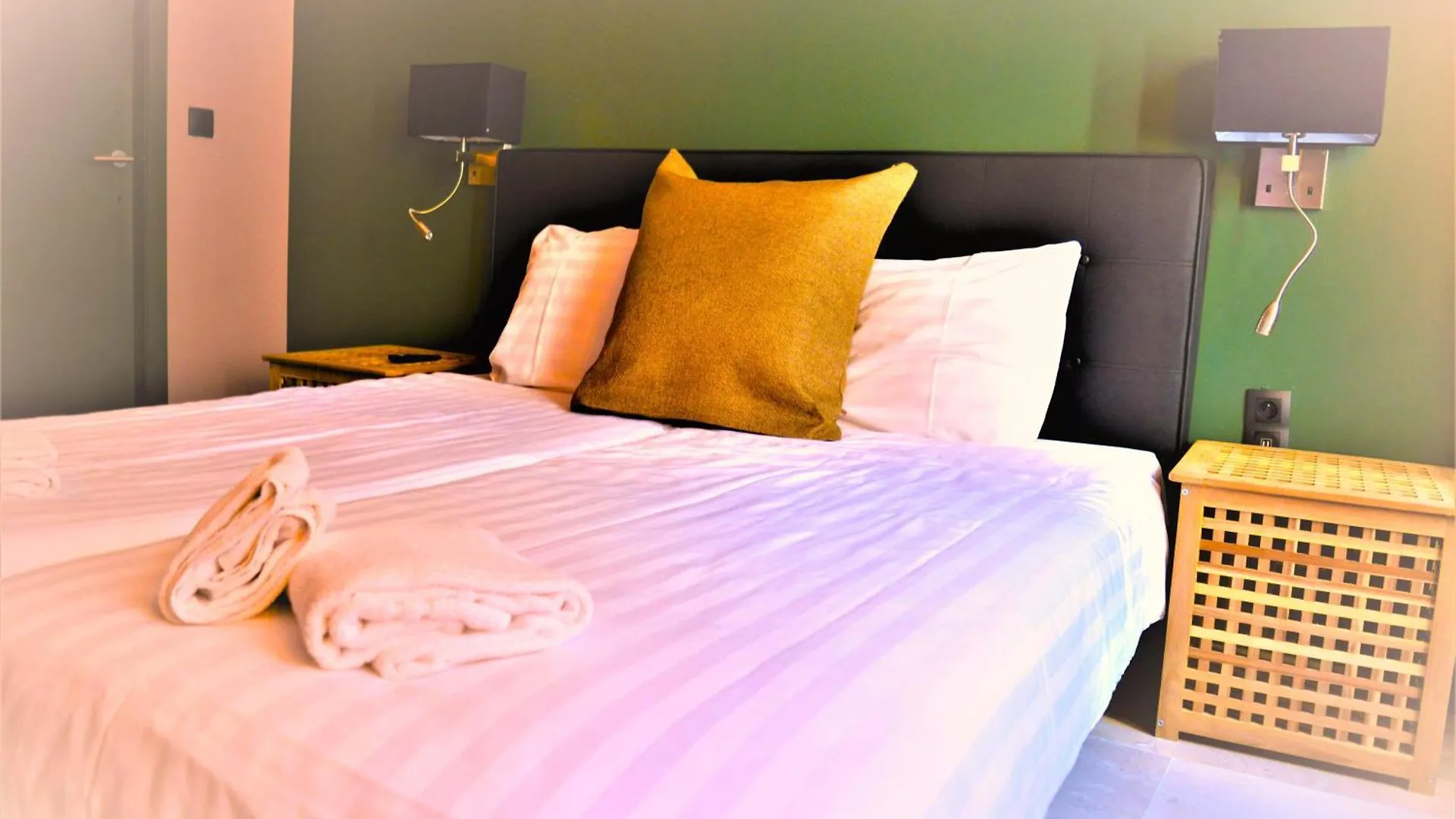 Hotel Mezonvin Antwerp 3*,  Belgium